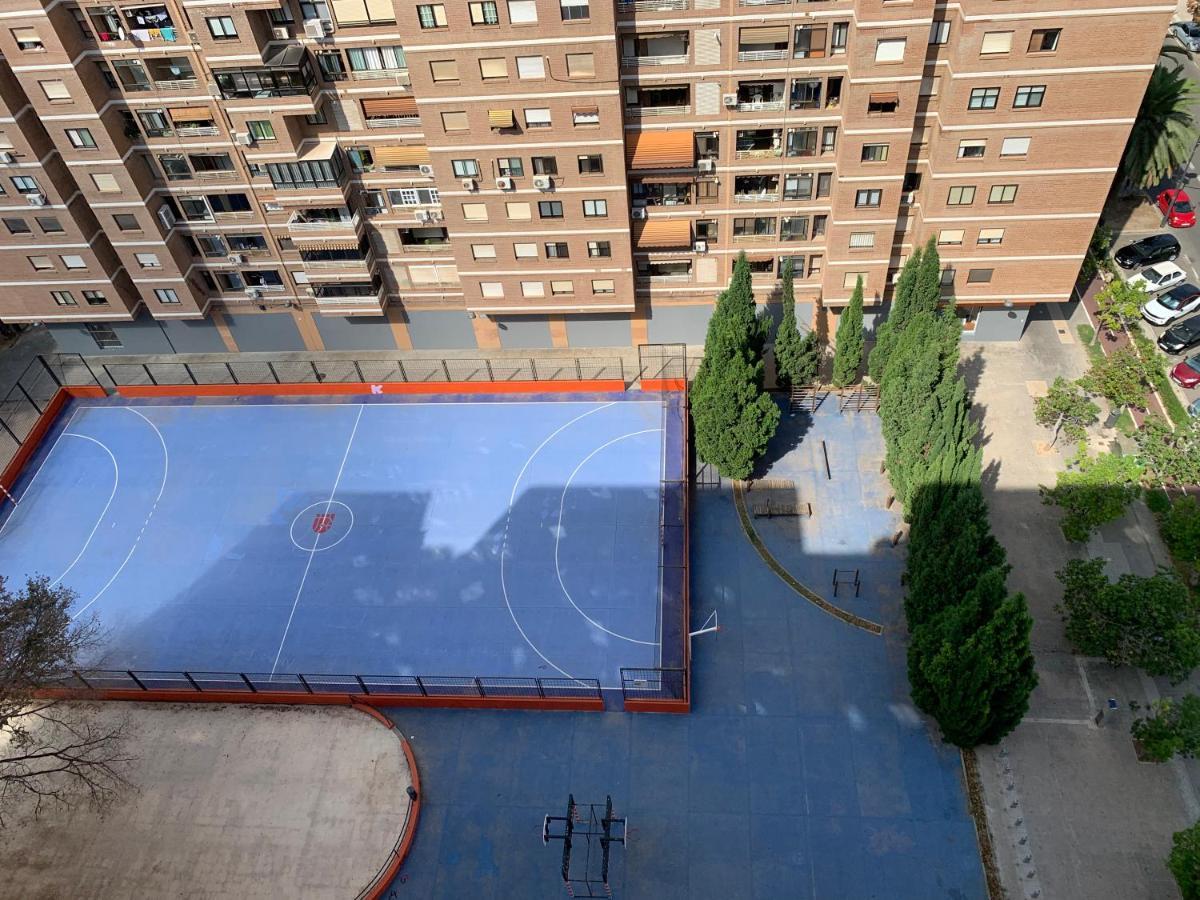 Habitacion Con Cama Individual, Piso Compartido En Avenida Blasco Ibanez Valencia Exterior foto